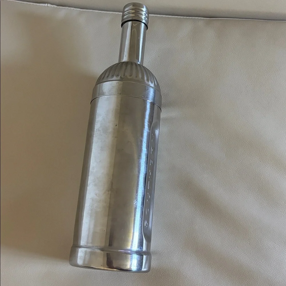 Southern Comfort Silver Tin Cocktail Shaker
